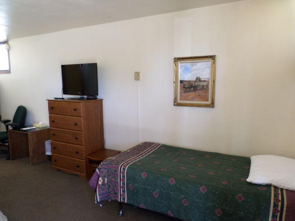 Cliff Palace Motel Blanding Extérieur photo