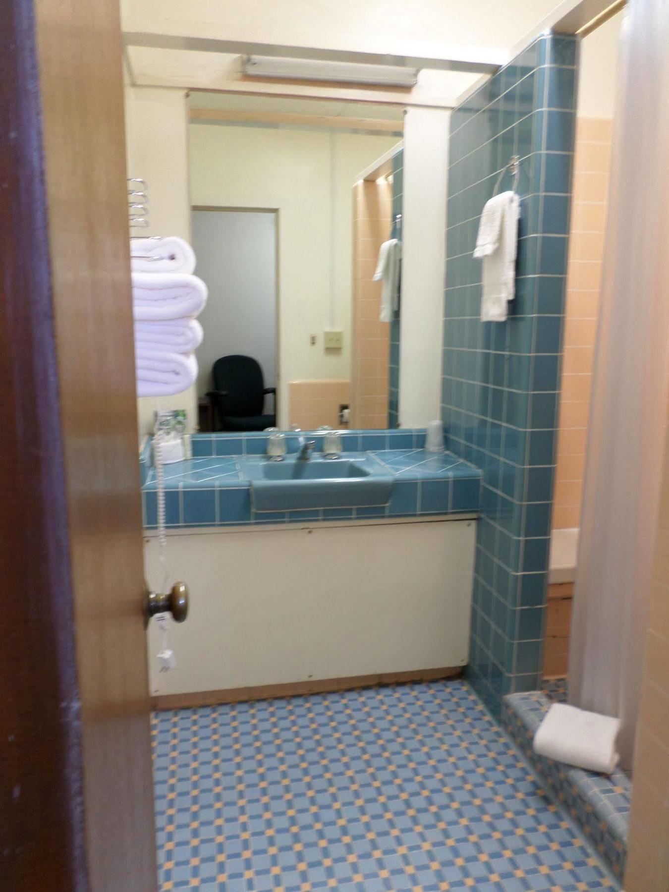 Cliff Palace Motel Blanding Extérieur photo